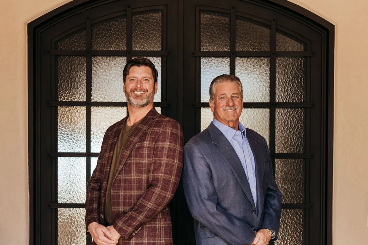 Former MLB Player Mike Mendoza Leaves Keller Williams After 29 Years to Join eXp Luxury